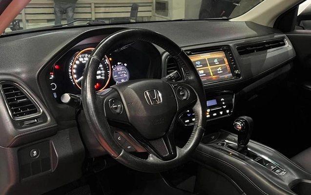imagem-https://www.socarrao.com.br/sc-vehicle-images-prod/3371320/1788387769159-8376536_4_B_34d8ef69f3.jpeg