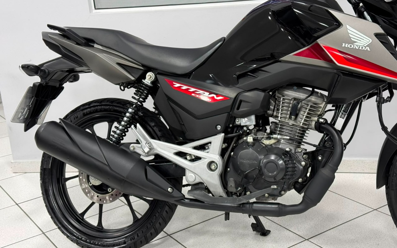 imagem-https://www.socarrao.com.br/sc-vehicle-images-prod/3371400/1787339544678-V2hhdHNBcHAgSW1hZ2UgMjAyNi0wNy0yNCBhdCAxNi4zOC41MiAoMSkuanBlZw.jpeg