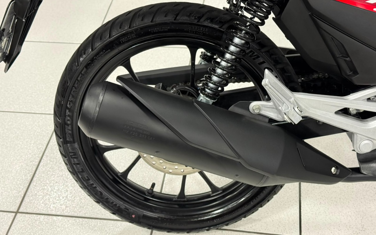 imagem-https://www.socarrao.com.br/sc-vehicle-images-prod/3371400/1787339544974-V2hhdHNBcHAgSW1hZ2UgMjAyNi0wNy0yNCBhdCAxNi4zOC41MiAoNCkuanBlZw.jpeg