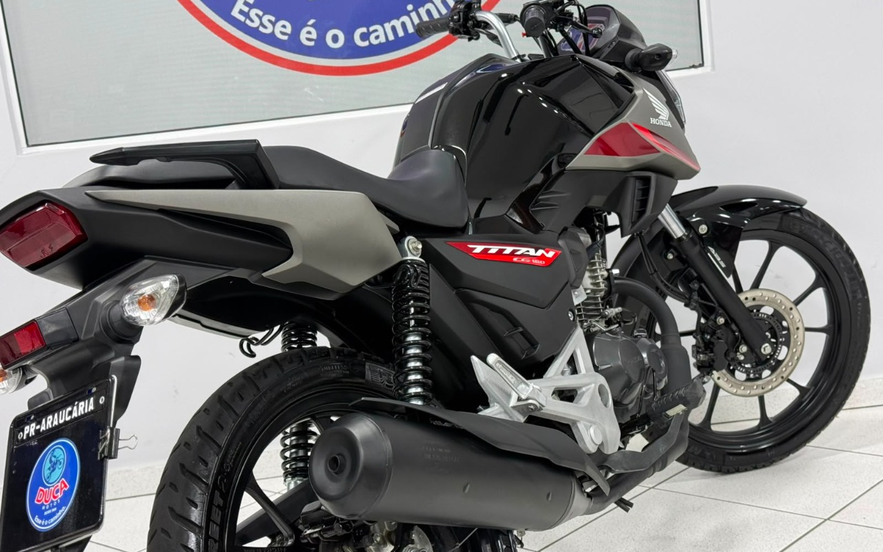 imagem-https://www.socarrao.com.br/sc-vehicle-images-prod/3371400/1787339545842-V2hhdHNBcHAgSW1hZ2UgMjAyNi0wNy0yNCBhdCAxNi4zOC41NCAoMykuanBlZw.jpeg