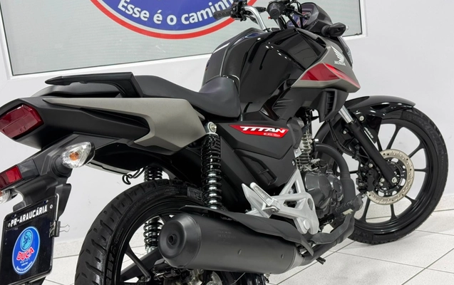 imagem-https://www.socarrao.com.br/sc-vehicle-images-prod/3371400/1787339545842-V2hhdHNBcHAgSW1hZ2UgMjAyNi0wNy0yNCBhdCAxNi4zOC41NCAoMykuanBlZw.jpeg