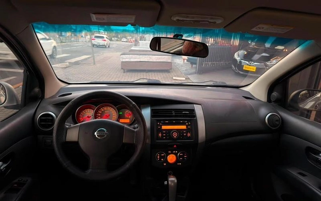 imagem-https://www.socarrao.com.br/sc-vehicle-images-prod/3371413/1789404219998-8402881_0_B_27cafb4e2d.jpeg