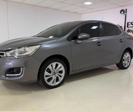 Citroën C4 Lounge 2017 Cinza — foto 1 de 3