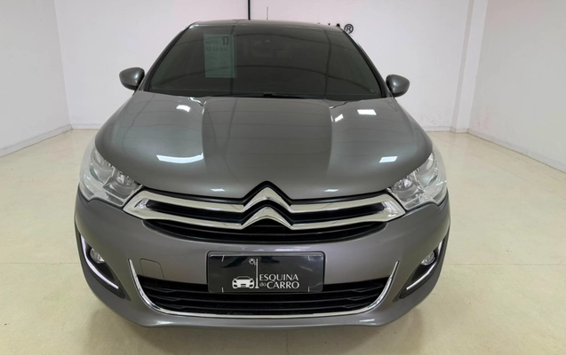 imagem-https://www.socarrao.com.br/sc-vehicle-images-prod/3371452/1787339953169-V2hhdHNBcHAgSW1hZ2UgMjAyNi0wOC0yMSBhdCAxNS4zNy4zMSAoMikuanBlZw.jpeg
