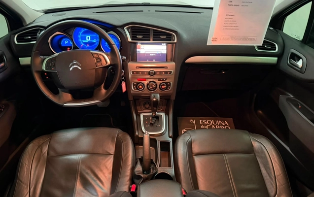 imagem-https://www.socarrao.com.br/sc-vehicle-images-prod/3371452/1787339954417-V2hhdHNBcHAgSW1hZ2UgMjAyNi0wOC0yMSBhdCAxNS4zNy4zNS5qcGVn.jpeg
