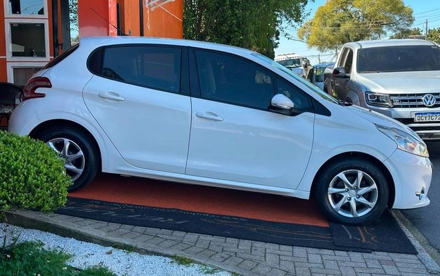 imagem-https://www.socarrao.com.br/sc-vehicle-images-prod/3371720/1789393335894-8348920_20_B_da3529785a.jpeg
