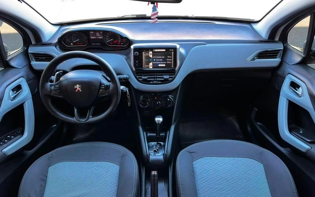 imagem-https://www.socarrao.com.br/sc-vehicle-images-prod/3371720/1789393335905-8348920_16_B_fa1113c78b.jpeg