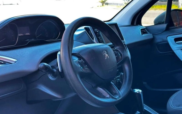 imagem-https://www.socarrao.com.br/sc-vehicle-images-prod/3371720/1789393335910-8348920_12_B_3ef1303a78.jpeg