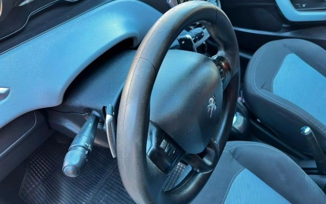 imagem-https://www.socarrao.com.br/sc-vehicle-images-prod/3371720/1789393335912-8348920_3_B_304198a8a2.jpeg