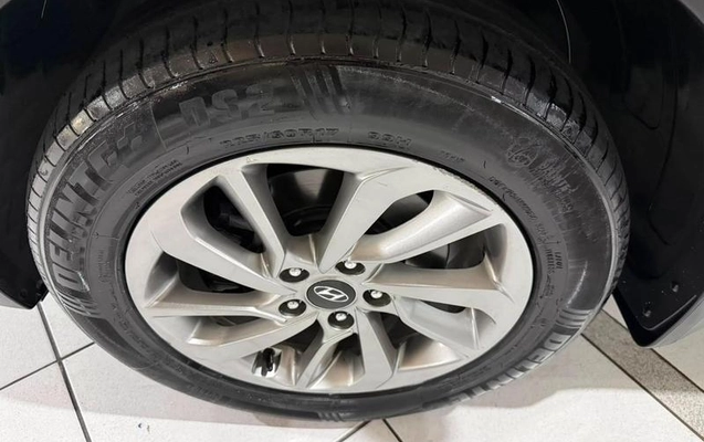 imagem-https://www.socarrao.com.br/sc-vehicle-images-prod/3371724/1789406027923-8404571_1_B_4e13d60e27.jpeg