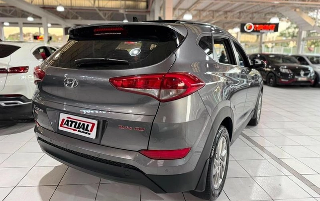 imagem-https://www.socarrao.com.br/sc-vehicle-images-prod/3371724/1789406027937-8404571_12_B_ad0a6a385c.jpeg