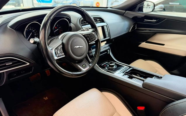 imagem-https://www.socarrao.com.br/sc-vehicle-images-prod/3371764/1789750526406-gb-3dcb5c1.jpeg