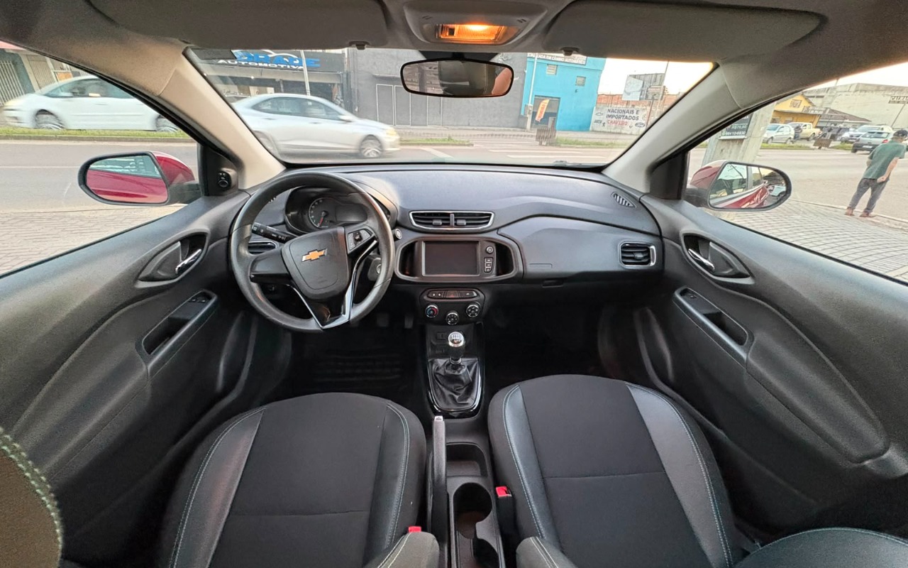 imagem-https://www.socarrao.com.br/sc-vehicle-images-prod/3371791/1787341255901-V2hhdHNBcHAgSW1hZ2UgMjAyNi0wOC0xOSBhdCAxMS4yNi4zOC5qcGVn.jpeg
