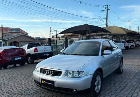 Audi A3 1.6 3p 2001 Prata — foto 1 de 3
