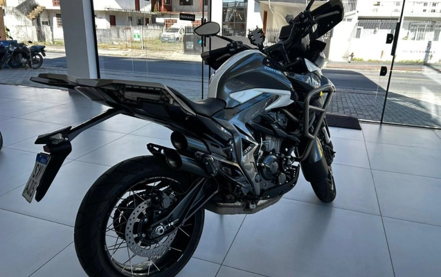 imagem-https://www.socarrao.com.br/sc-vehicle-images-prod/3372063/1789752664704-gb-fde43e6.jpeg