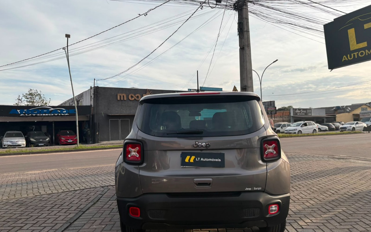 imagem-https://www.socarrao.com.br/sc-vehicle-images-prod/3372084/1787341668882-V2hhdHNBcHAgSW1hZ2UgMjAyNi0wOC0yMSBhdCAxNC40OS4wMS5qcGVn.jpeg