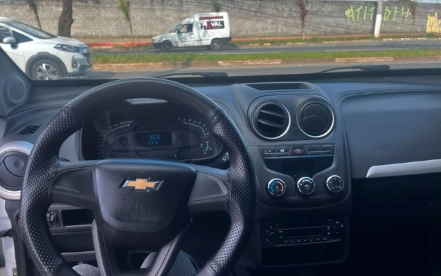 imagem-https://www.socarrao.com.br/sc-vehicle-images-prod/3372107/1787343517135-gb-f64cc1a.jpeg
