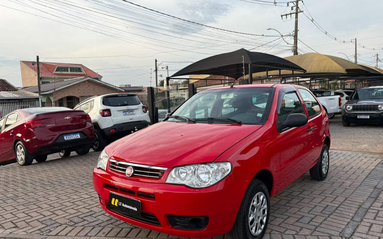 Fiat Palio 2015 Vermelho — foto 1 de 3