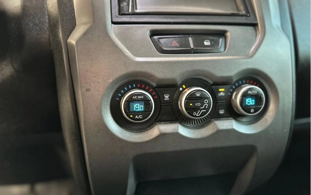 imagem-https://www.socarrao.com.br/sc-vehicle-images-prod/3372144/1787342011228-gb-a65bbc0.jpeg