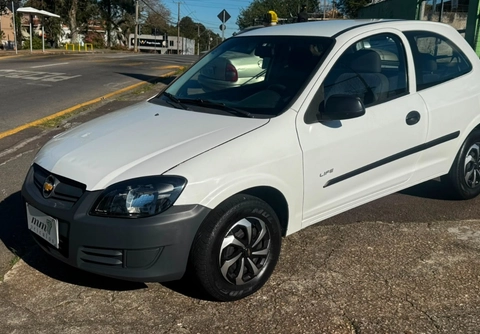 Chevrolet Celta 2011 Branco — foto 1 de 3