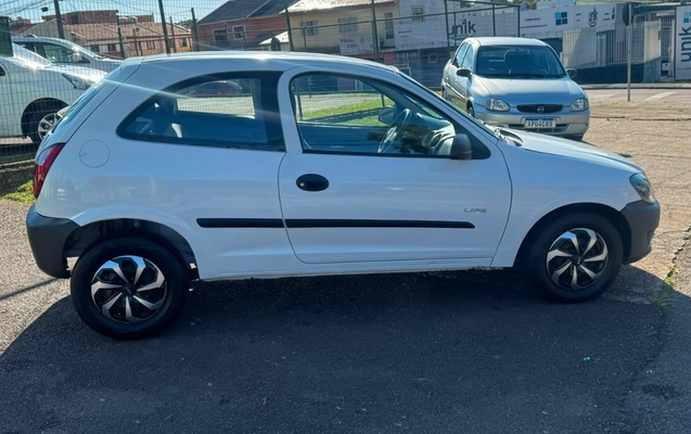 imagem-https://www.socarrao.com.br/sc-vehicle-images-prod/3372145/1787342021566-V2hhdHNBcHAgSW1hZ2UgMjAyNi0wOC0yMSBhdCAxNi40Mi4yMiAoMykuanBlZw.jpeg