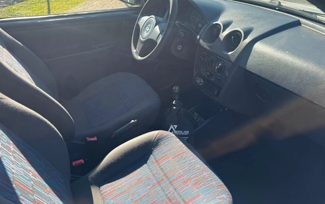 imagem-https://www.socarrao.com.br/sc-vehicle-images-prod/3372145/1787342022577-V2hhdHNBcHAgSW1hZ2UgMjAyNi0wOC0yMSBhdCAxNi40Mi4yMyAoNikuanBlZw.jpeg