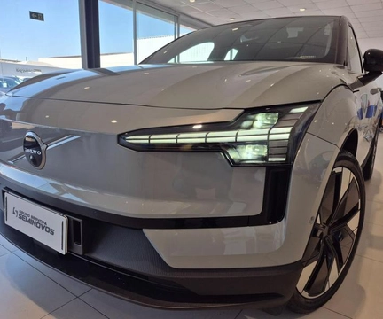 Volvo EX30 E60 Ultra (Elétrico) 2024 Cinza — foto 1 de 3
