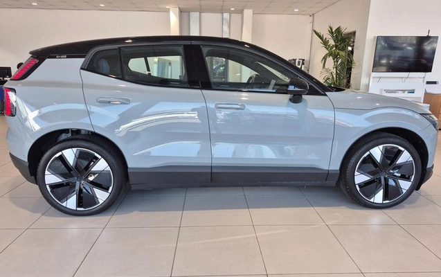 imagem-https://www.socarrao.com.br/sc-vehicle-images-prod/3372446/1787342704274-8398151_12_B_6c99a892b6.jpeg