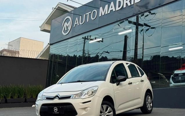 imagem-https://www.socarrao.com.br/sc-vehicle-images-prod/3372496/1787343035267-caf9a6b2-9615-bc00-7a4f-3a2337b7027d.jpg