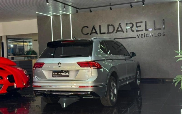 imagem-https://www.socarrao.com.br/sc-vehicle-images-prod/3372572/1788467467859-8405010_3_B_32fdd5ca61.jpeg