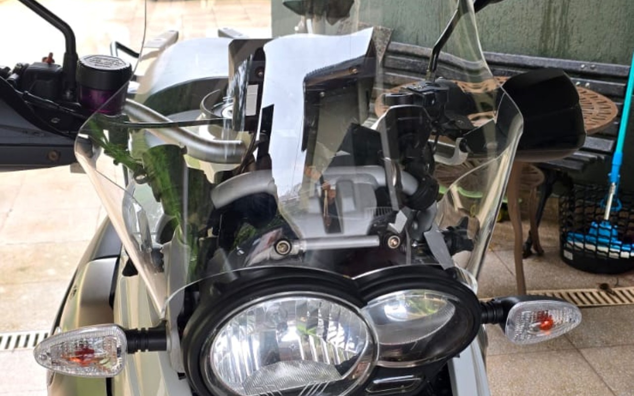 imagem-https://www.socarrao.com.br/sc-vehicle-images-prod/3372812/1787346156455-V2hhdHNBcHAgSW1hZ2UgMjAyNi0wOC0xNyBhdCAxNC4zMy4xMi5qcGVn.jpeg