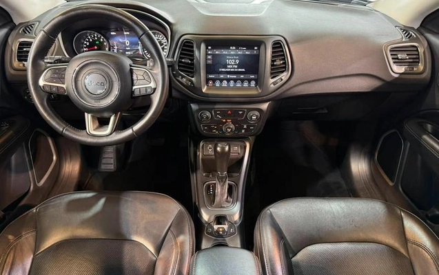 imagem-https://www.socarrao.com.br/sc-vehicle-images-prod/3372855/1788279188089-8403529_12_B_fa03a27f1a.jpeg