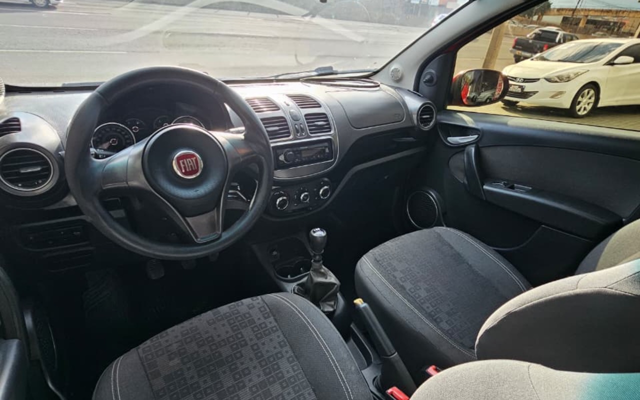 imagem-https://www.socarrao.com.br/sc-vehicle-images-prod/3372964/1787344577533-NDQ3NjE2NjItMWJkMy00MmQ4LTk5MjctY2YxODkzMGZkNDk1LmpwZw.jpg