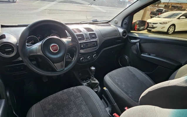 imagem-https://www.socarrao.com.br/sc-vehicle-images-prod/3372964/1787344577533-NDQ3NjE2NjItMWJkMy00MmQ4LTk5MjctY2YxODkzMGZkNDk1LmpwZw.jpg