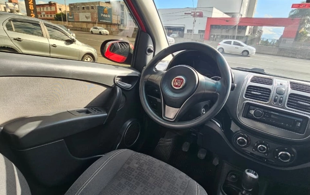 imagem-https://www.socarrao.com.br/sc-vehicle-images-prod/3372964/1787344577652-OGZjZjgyZGUtZmQyYS00ZjQwLTlkZGMtZmYzNWQxN2ZhYmQxLmpwZw.jpg