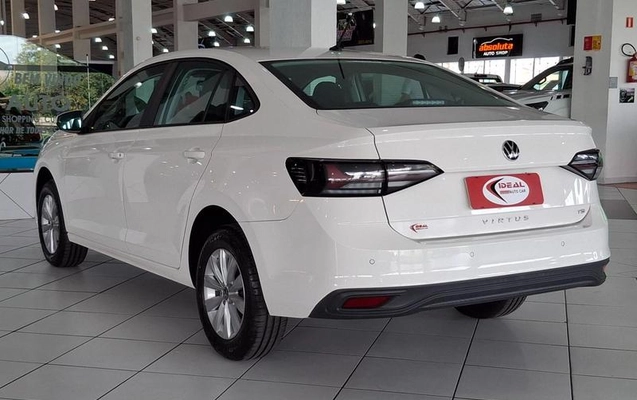 imagem-https://www.socarrao.com.br/sc-vehicle-images-prod/3373053/1789565728040-8405353_4_B_4d7ad317f3.jpeg