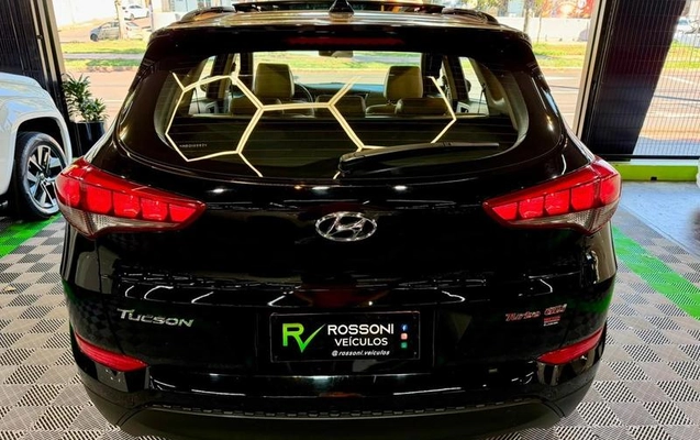 imagem-https://www.socarrao.com.br/sc-vehicle-images-prod/3373186/1787345078225-8404595_9_B_a2a1a47d2b.jpeg