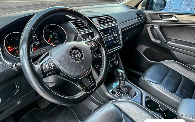 imagem-https://www.socarrao.com.br/sc-vehicle-images-prod/3373249/1789312576139-c83ea2e0-7bed-4839-a46f-b5b5f1bb4879.jpg