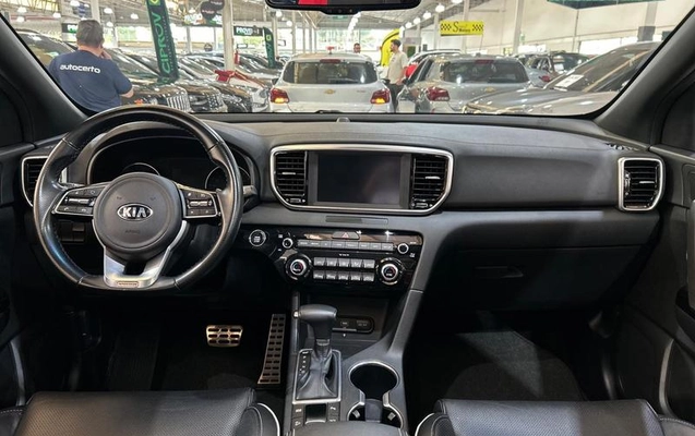 imagem-https://www.socarrao.com.br/sc-vehicle-images-prod/3373264/1792068189368-8405174_6_B_549ec2c6ed.jpeg