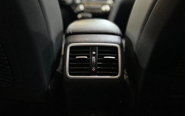 imagem-https://www.socarrao.com.br/sc-vehicle-images-prod/3373264/1792068189384-8405174_16_B_74eb9d66f8.jpeg