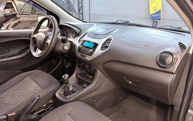 imagem-https://www.socarrao.com.br/sc-vehicle-images-prod/3373611/1789589107193-8362041_10_B_26580b0ccd.jpeg