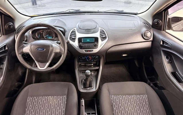 imagem-https://www.socarrao.com.br/sc-vehicle-images-prod/3373611/1789589107195-8362041_12_B_0d6c1d3b5b.jpeg