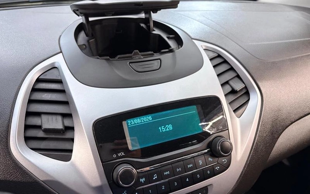 imagem-https://www.socarrao.com.br/sc-vehicle-images-prod/3373611/1789589107201-8362041_16_B_b6d316b306.jpeg