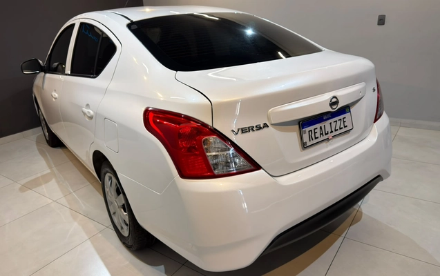 imagem-https://www.socarrao.com.br/sc-vehicle-images-prod/3373709/1787346289702-003_e74684c6c7f92b3ad54d2565907e6052.jpeg