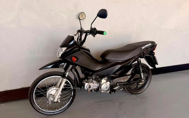 imagem-https://www.socarrao.com.br/sc-vehicle-images-prod/3373861/1787402823413-8360153_1_B_d208781b26.jpeg