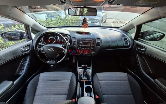 imagem-https://www.socarrao.com.br/sc-vehicle-images-prod/3373864/1787346668314-9f719bc8a9f84b9eadf8d49621d572b9_1787346431258.jpg