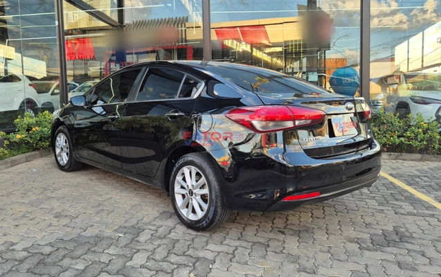 imagem-https://www.socarrao.com.br/sc-vehicle-images-prod/3373864/1787346668319-ee563ed402e44b8eb3eac1c5ad812301_1787346431302.jpg