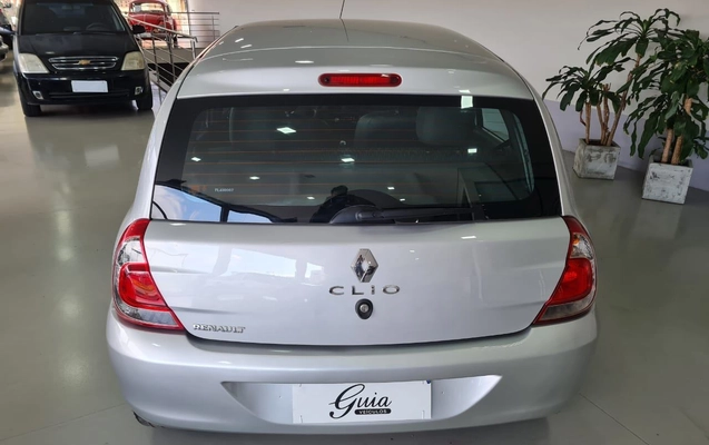 imagem-https://www.socarrao.com.br/sc-vehicle-images-prod/3373976/1787346957176-c2c5eb2b89a74f7dbb7a0da86abbf103_1787346887582.jpg