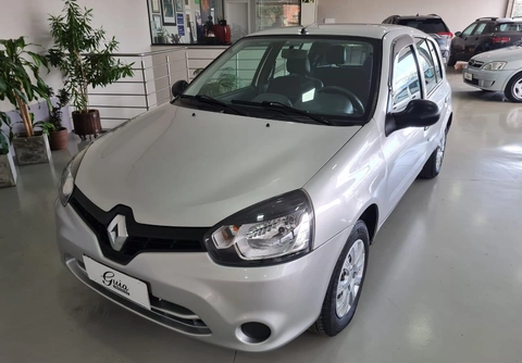 Renault Clio 2015 Prata — foto 1 de 3