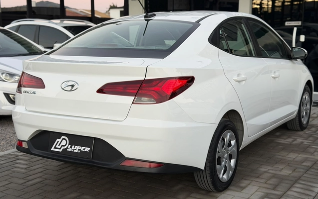 imagem-https://www.socarrao.com.br/sc-vehicle-images-prod/3373980/1787346976827-003_f53f239c6a5d53e9b6bafbbd79a93730.jpeg